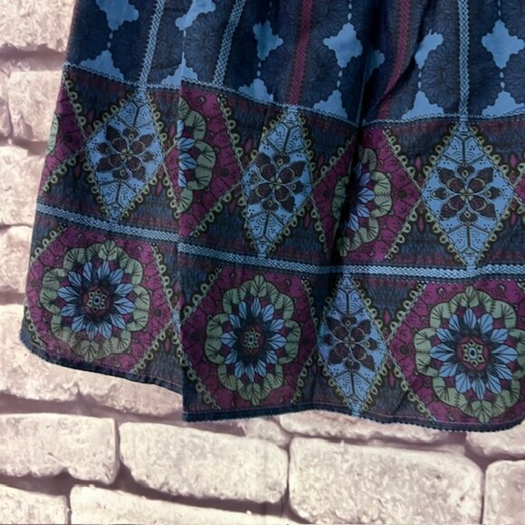 Ecote Blue, Green & Purple Fully Lined Skirt Size Large - Picture 7 of 8